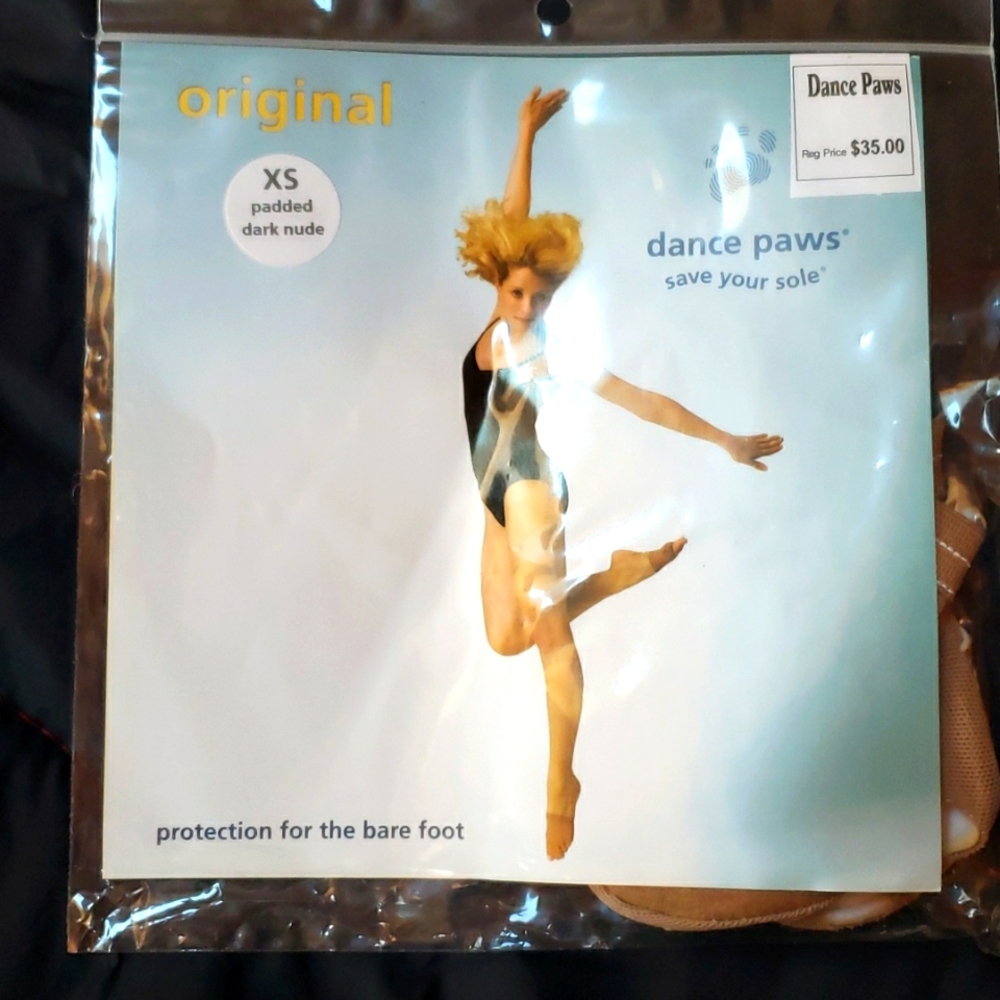 NWT Dance Paws XS Padded Dark Nude